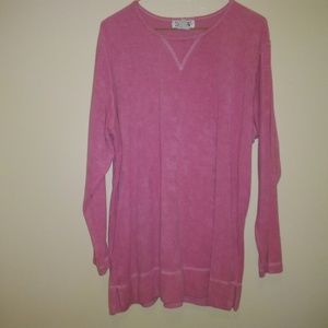 Tunic/top/sweatshirt/ soft fabric.